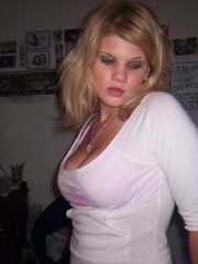 horney woman in Hanover please call me